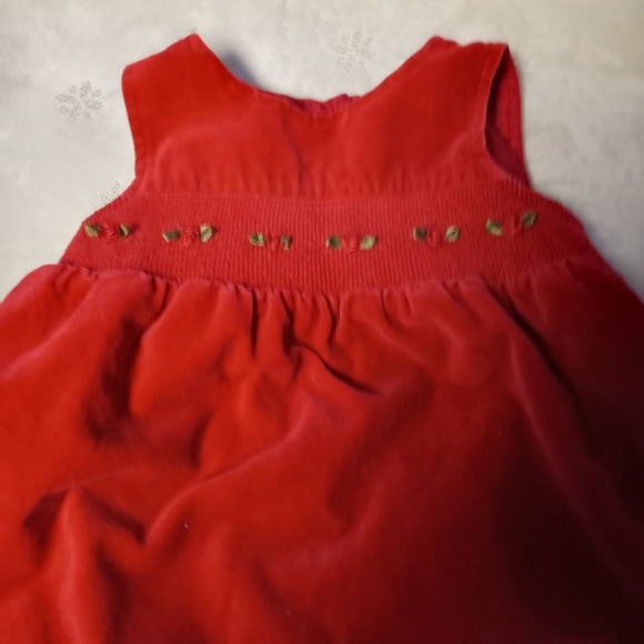 Red Velvet Smock - Picture 3 of 7